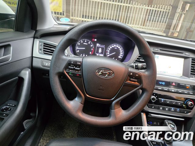 Hyundai Sonata (LF) 2.0 Style Special 2016 — фото 17