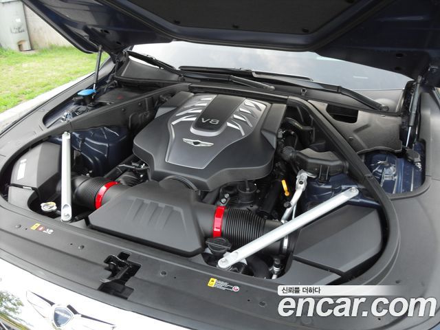 Genesis G90 5.0 AWD Limousine Prestige 2021 — фото 19