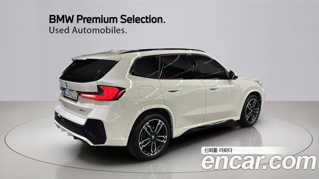 BMW X1 (U11) xDrive 20i M Sport 2025 — фото 3