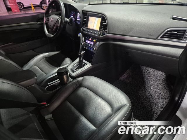 Hyundai Avante (AD) 1.6 GDI Smart 2017 — фото 10