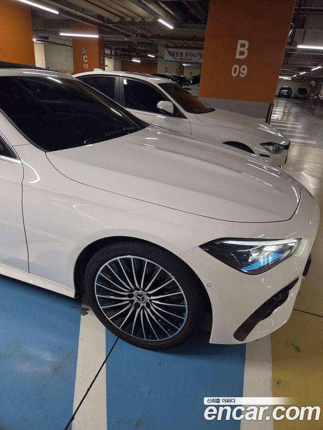 Mercedes-Benz CLE-Class (C236) CLE200 Cabriolet