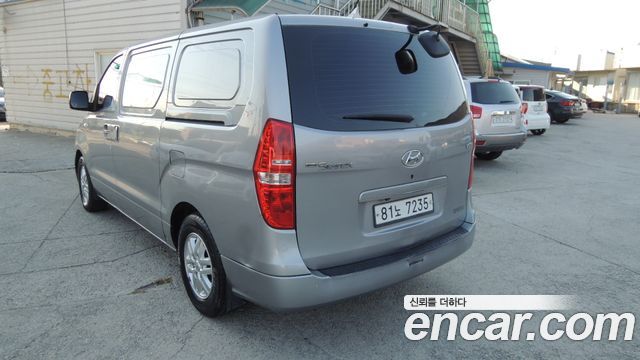 Hyundai Grand Starex 3-Seater VAN Smart 2017 — фото 6