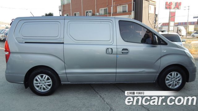 Hyundai Grand Starex 3-Seater VAN Smart 2017 — фото 8