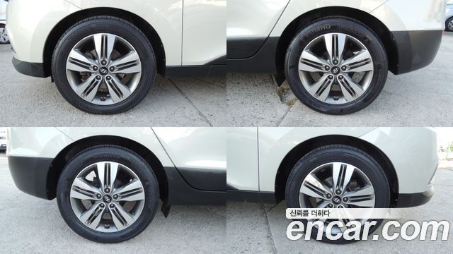 Hyundai Tucson ix Diesel(e-VGT) 2WD Premium 2014 — фото 23