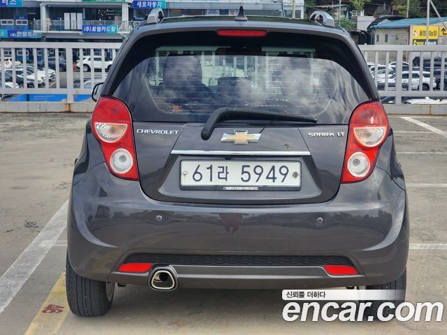 Chevrolet Spark LPG LT Standard 2014 — фото 5