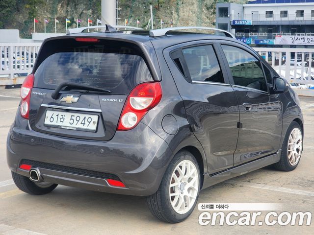 Chevrolet Spark LPG LT Standard 2014 — фото 6