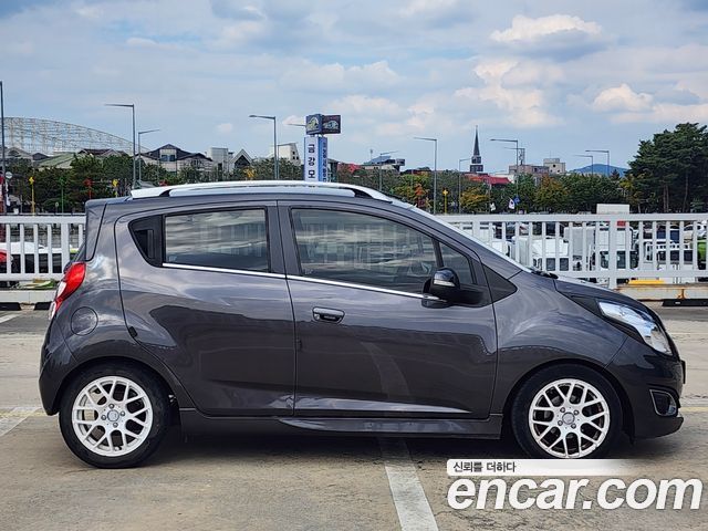 Chevrolet Spark LPG LT Standard 2014 — фото 7