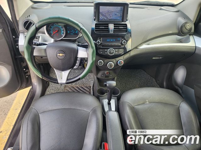 Chevrolet Spark LPG LT Standard 2014 — фото 9