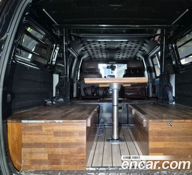 Hyundai Grand Starex Van 5-Seater Modern 2021 — фото 7