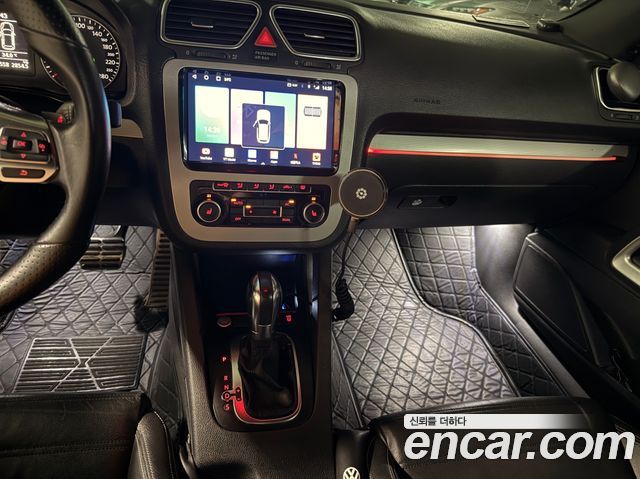 Volkswagen Scirocco 2.0 TDI R-Line 2012 — фото 21
