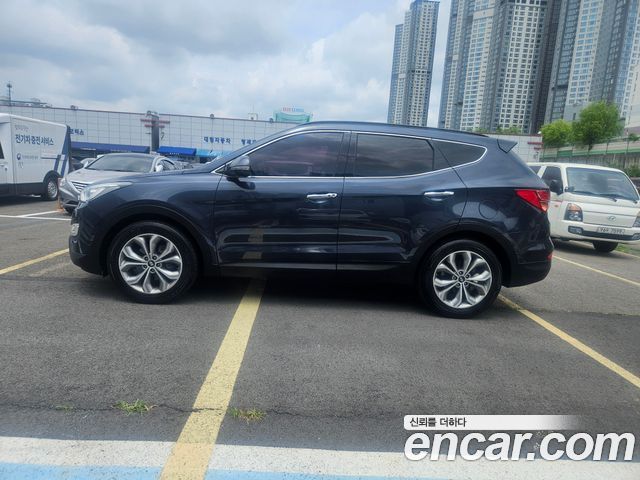 Hyundai Santa Fe (DM) Diesel(e-VGT) 2.2 2WD Exclusive Special 2015 — фото 3