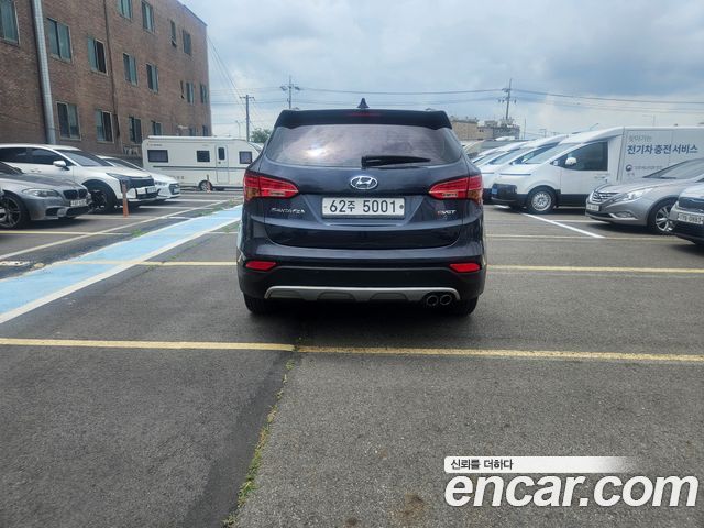 Hyundai Santa Fe (DM) Diesel(e-VGT) 2.2 2WD Exclusive Special 2015 — фото 5