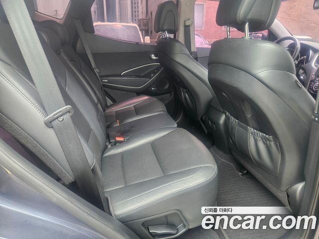 Hyundai Santa Fe (DM) Diesel(e-VGT) 2.2 2WD Exclusive Special 2015 — фото 15