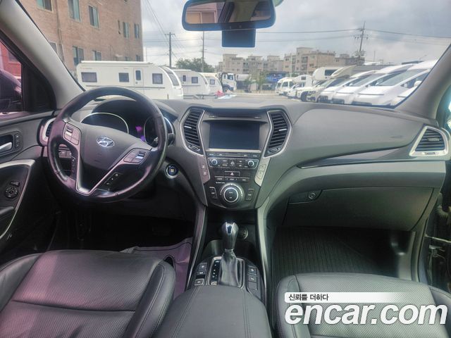 Hyundai Santa Fe (DM) Diesel(e-VGT) 2.2 2WD Exclusive Special 2015 — фото 16