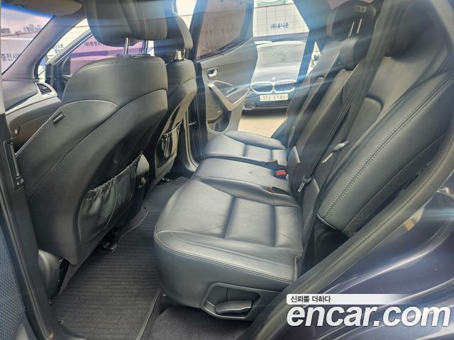 Hyundai Santa Fe (DM) Diesel(e-VGT) 2.2 2WD Exclusive Special 2015 — фото 18