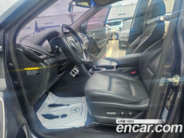 Hyundai Santa Fe (DM) Diesel(e-VGT) 2.2 2WD Exclusive Special 2015 — фото 20
