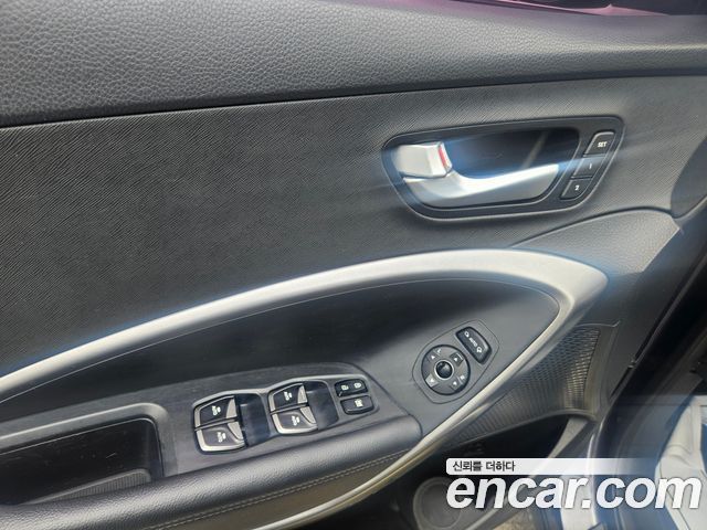 Hyundai Santa Fe (DM) Diesel(e-VGT) 2.2 2WD Exclusive Special 2015 — фото 21