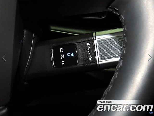 Hyundai Grandeur (GN7) 3,5 Gasoline 4WD Exclusive 2023 — фото 17