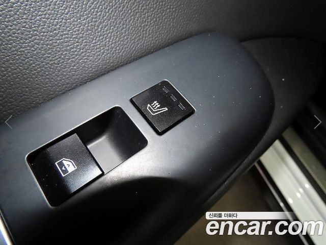 Hyundai Grandeur (GN7) 3,5 Gasoline 4WD Exclusive 2023 — фото 20