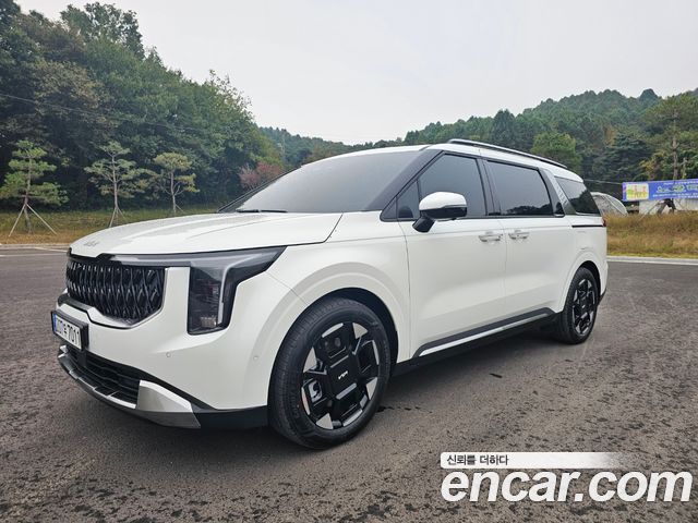 Kia Carnival (IV) Gasoline 7-Seater Noblesse