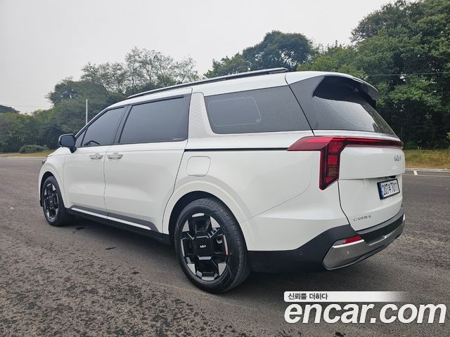 Kia Carnival (IV) Gasoline 7-Seater Noblesse 2025 — фото 2