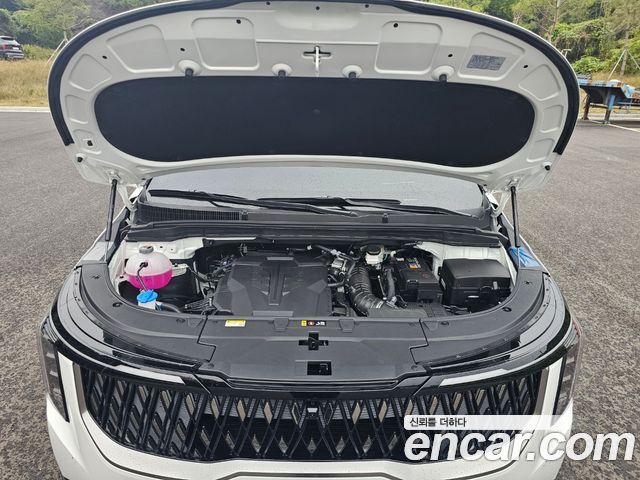 Kia Carnival (IV) Gasoline 7-Seater Noblesse 2025 — фото 8