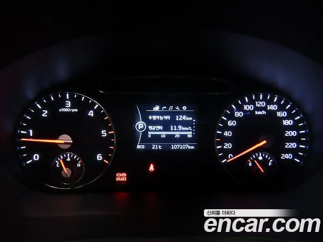 Kia Sorento Diesel 2.2 2WD Prestige 2015 — фото 10