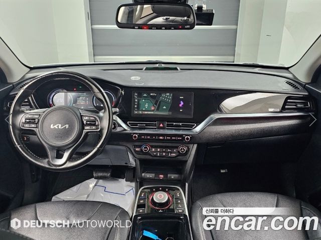 Kia Niro Plus Earth 2023 — фото 7