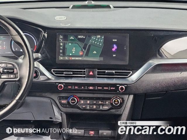 Kia Niro Plus Earth 2023 — фото 18