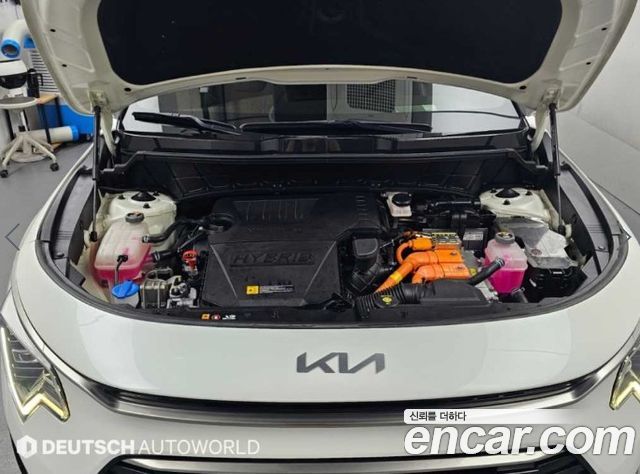 Kia Niro Signature 2022 — фото 5