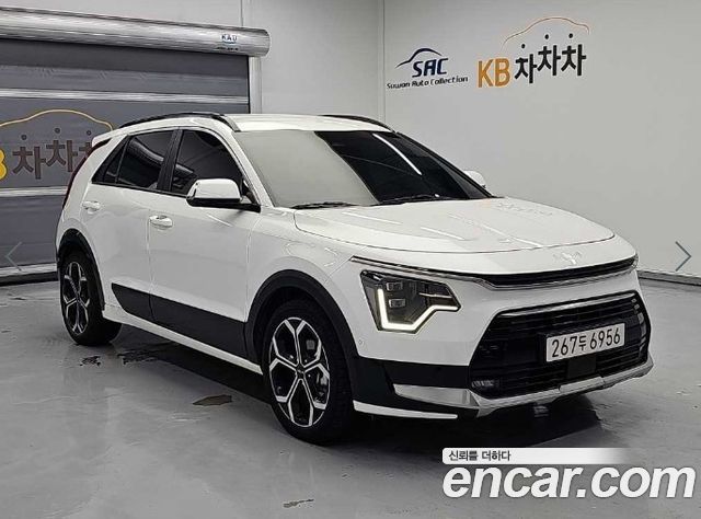 Kia Niro Signature 2022 — фото 4