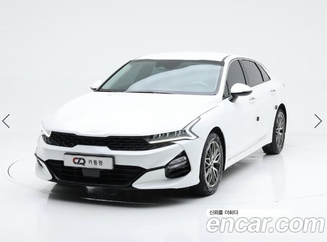 Kia K5 (III) 2.0 Trendy 2023 — фото 1