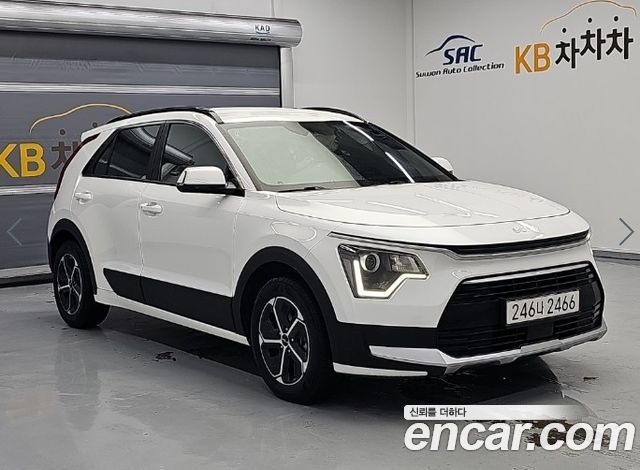 Kia Niro Prestige 2022 — фото 4