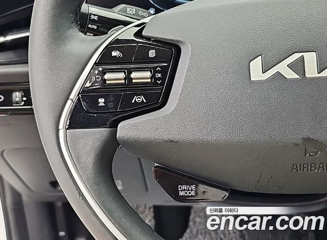 Kia Niro Prestige 2022 — фото 22