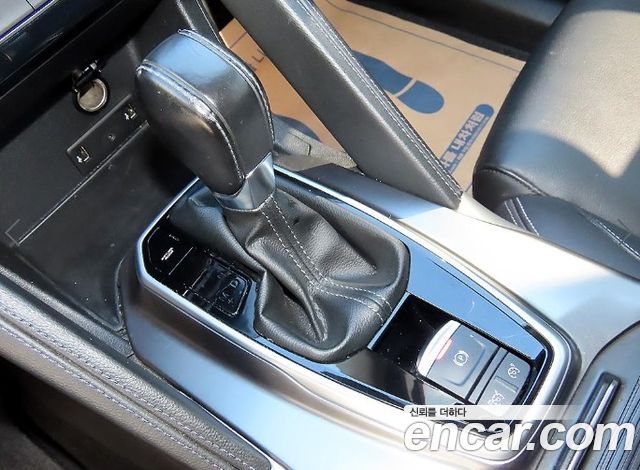 Renault Korea QM6 2.0 GDe LE Signature 2WD 2023 — фото 10