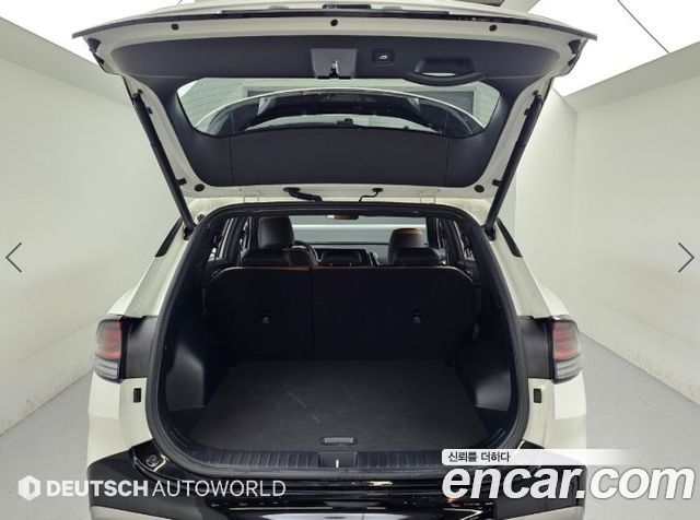 Kia Sportage Hybrid (V) Nobleless 2WD 2023 — фото 24