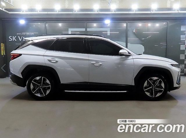 Hyundai Tucson (NX4) Gasoline 1.6 Turbo 2WD Inspiration 2025 — фото 3