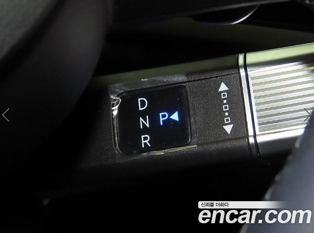 Hyundai Tucson (NX4) Gasoline 1.6 Turbo 2WD Inspiration 2025 — фото 17