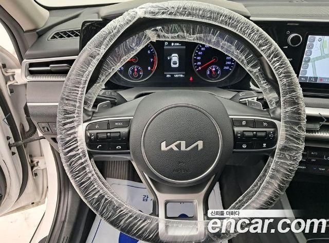 Kia K5 (III) 2.0 Trendy 2022 — фото 7