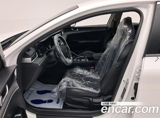 Kia K5 (III) 2.0 Trendy 2022 — фото 15