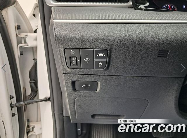 Kia K5 (III) 2.0 Trendy 2022 — фото 17