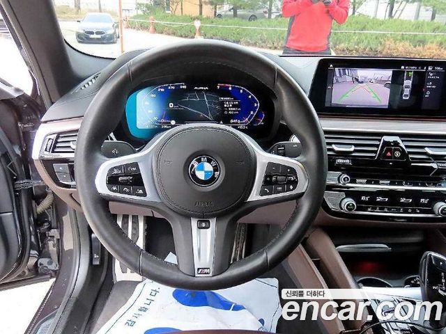 BMW 5 Series (G30) 520i M Sport 2020 — фото 7