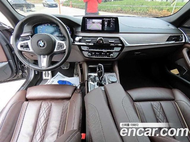 BMW 5 Series (G30) 520i M Sport 2020 — фото 9