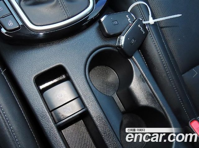 Kia Seltos Gasoline 2.0 2WD Prestige 2023 — фото 17