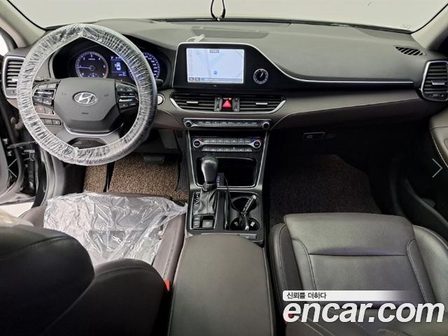 Hyundai Grandeur (IG) 2.2 Diesel Premium Special 2017 — фото 6
