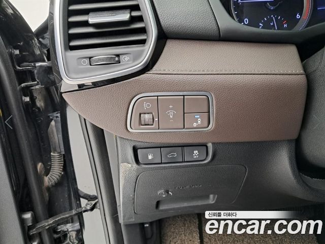 Hyundai Grandeur (IG) 2.2 Diesel Premium Special 2017 — фото 17