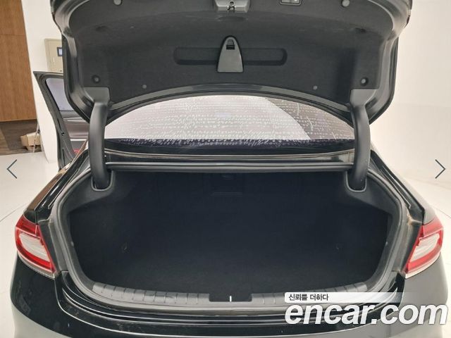 Hyundai Grandeur (IG) 2.2 Diesel Premium Special 2017 — фото 22