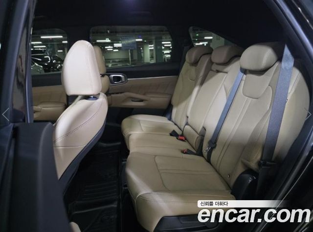 Kia Sorento (IV) Gasoline 2.5T 2WD Signature 2024 — фото 8