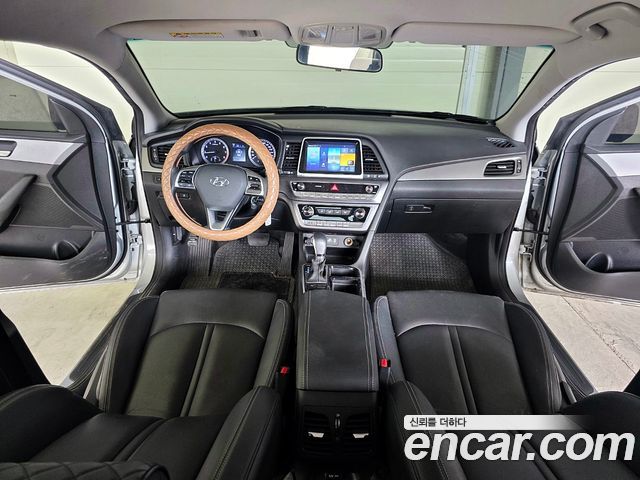 Hyundai Sonata New Rise LPI Taxi Style 2020 — фото 19