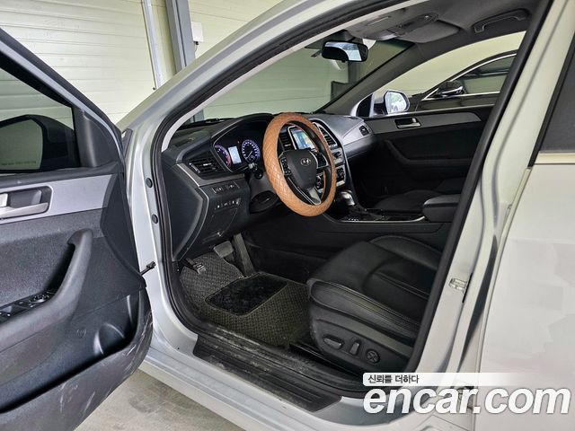 Hyundai Sonata New Rise LPI Taxi Style 2020 — фото 22